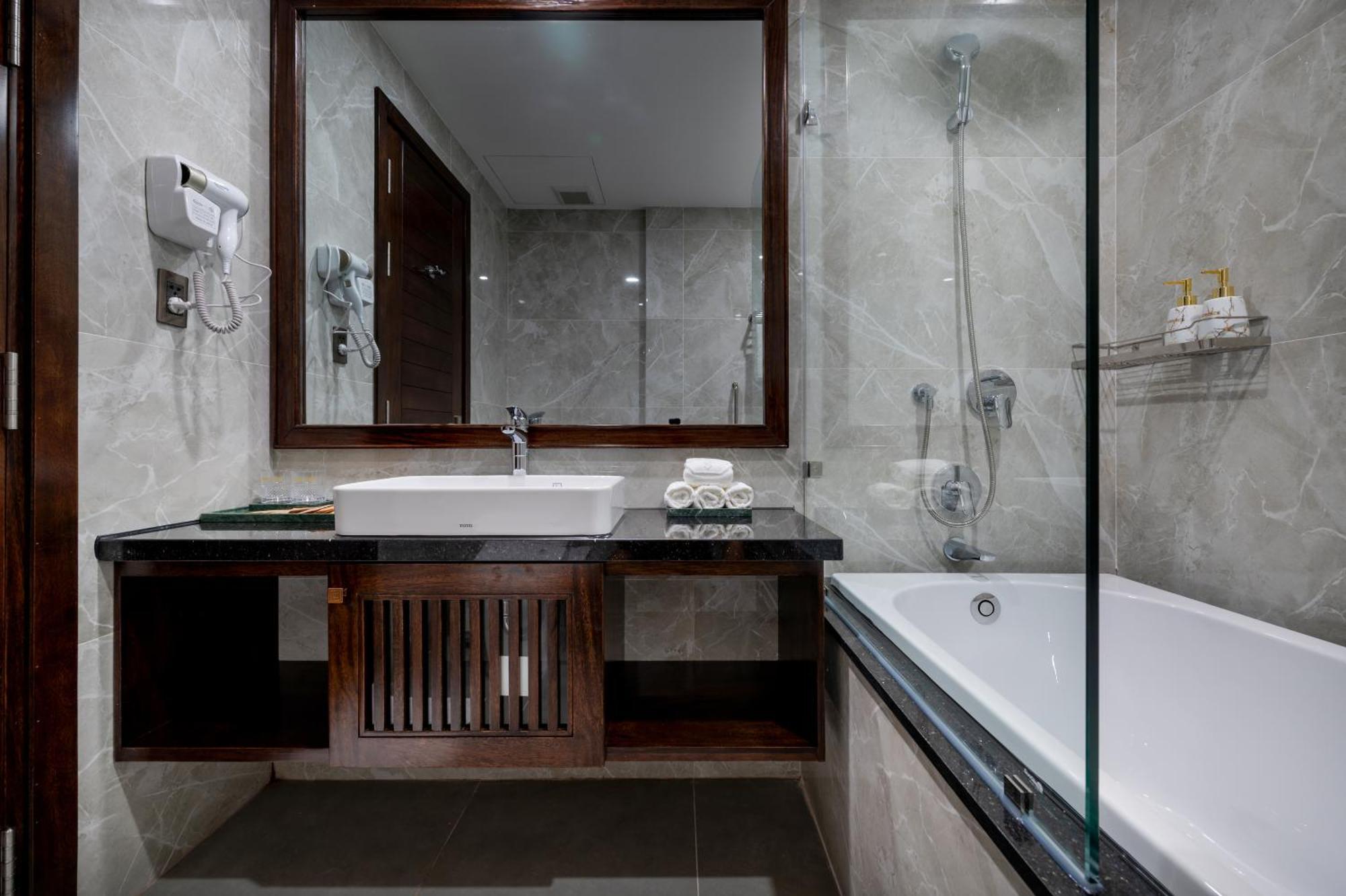 Florence Hotel Дананг Екстер'єр фото